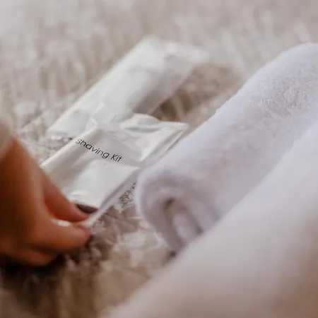 Sotto Gli Affreschi Del 1800 Con Colazione Inclusa *