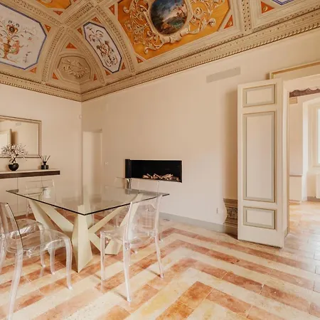 Sotto Gli Affreschi Del 1800 Con Colazione Inclusa Appartement Assise